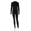 Jumpsuits voor dames rompers wind 2022 winter nieuwe dames mode sport lederen stof splitsing lange mouw zipper strakke tillen heup jumpsuit t230525