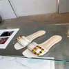 Designer feminino sandálias Bambu Filela de fivela de salto alto sandália de couro escorregadia ladra ladra plana calçados de praia chinelos de chinelos de chinelos tamanhos 35-41