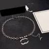 2023 Designer für Frauen Luxus Anhänger Halsketten Herzform Perle Choker Gold Halskette Buchstabe CCity Klassischer Schmuck Zubehör 3655