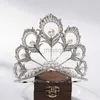 Diğer Moda Aksesuarları Lüks Miss Universe Taç Yuvarlak Düğün Kristal İnci Taçları Tavuskuşu Tüy Tiaras Rhinestone Pageant Diadem Cz Coroa Novi J230525