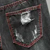 Applique denim Men vintage rivade knäbyxor tryckt mode hiphop spray målade shorts motorcykel jeans p230525