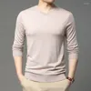 Мужские свитера высокого качества мужских шерстяных футболок 2023 весенняя осенняя джамперы с длинным рукавом мужское повседневное тонкое шелковое трикотаж T