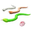 Electric/RC Animals Novel RC Snake With Toy Snake Armband Gift Terrifying Plastic Infrared Funny Remote Control Rattlesnake Mischief för Tricky 230525