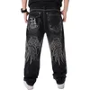 メンズジーンズストリートダンスワイドレッグバギージーンズメンファッション刺繍ブラックルーズボードデニムパンツ男性ラップヒップホップジーンズプラスサイズ30-46 230524