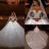 Amazing Dubai Arábia Saudita Vestido de Ball Vestidos de noiva Mangas longas Cristais de luxo Cathedral Train vestidos turcos turcos vestidos de noiva da Igreja CL2298