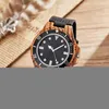 Нарученные часы черный циферблат деревянные мужские запястья часы Quartz Clock Creative Watch Man Подличные кожа