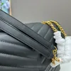 Designer -Tasche Loulou Fashion Schulter Handtasche Damen Satchel Metallkette geprägtes Wort Druckumschlagbeutel gesteppte gefrostete Ledertasche mit Hardware
