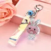 Key Rings Koreaanse versie oogverblindende kleurrijke kristallen sleutelhanger konijnenpop hanger auto meisje klein geschenk groothandel sleutelhanger G230525