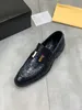 9model luxuoso sapatos pretos italianos Men mocassim para designer de casamento sapatos de couro patente