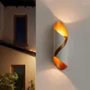 Lampada da parete moderna in cristallo montata per soggiorno Merdiven Cute Antique Styles Led Light Exterior