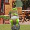 Garden Decoraties Miniatuur Grappige kikkerharsstandbeeld Dier Zitten Bulptuuraccessoire Courtyard Lawn Decoratie