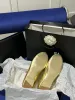 Sandaler av högsta kvalitet 2023 New Mary Jane Flat Sole Single Shoes Women's Fashion Versatile Double Stripe Design Casual Simple