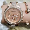 Наручительные часы Montre Femme 2023 Роскошное розовое золото Quartz Watch Женщины Crystal Diamond Ladies смотрит на женские наручные часы хип -хоп.