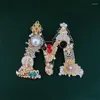 Brooches Muylinda Vintage Gem Pearl Rhinestone Letter Brooch Initial Alphabet For Women Trendy Clothes Accessories Drop