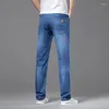 Herren Jeans 2023 Frühling Aummer Taillierte Gerade Stretch Denim Klassischer Stil Abzeichen Jugend Herren Business Casual Hosen