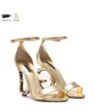 우아한 브랜드 여성 Keira Sandals Shoes Polished Calfskin 도금형 탄소 하이힐 파티 웨딩 드레스 레이디 검투사 Sandalias EU35-43 Box