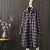 Kvinnors blusar Kvinnors bomullsskjorta Blus Kvinnor 2023 Elegant Spring Red Plaid Printing Top Turn-Down Collar Long Sleeve Button A656