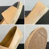 Vårmärke Designer Dam Espadrilles Skor Äkta Läder Dam Slip On Bekväma platta fiskarskor Loafers Hampa Canvas Fritidsskor Storlek 35--42