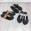 Дизайнерские тапочки для тапочек двойной g Thong Flip Flop Brand Женщины Slides Sandal Men Men Women Summer Beach Indoor Outdoor Flat Class Classic Slid J2305