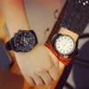 Montres-bracelets Couple Montre Leecnuo LED Flash Lumineux Personnalité Tendances Étudiants Amoureux Gelées Montres Lumière Montre-Bracelet