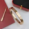 Liefde Bangle Schroef Armband Sieraden Ontwerper Gouden Manchet Schroevendraaier Armbanden Titanium Staal Belcher Zilver 4CZ voor Dames Heren Paar Partij Huwelijksgeschenken Armbanden