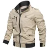 Jackets masculinos homens da primavera de outono zíper casual jaqueta de bombardeiro masculino de moda masculina de casaco militar cargo jeans de vôo