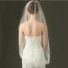 Brudslöjor i lager verklig bild kort elfenbens bröllop romantiska spetsar applikationer två lager höfter längd slöja 50 100 172 cm