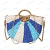 Sacs de soirée 2023 New Hand-Woven Str Bag Designer Couleurs contrastées pour femmes Poignée ronde Demi-lune Forme Sac à main Summer Beach SeasideTote T230526