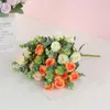 Fleurs décoratives 1 pc Polychrome Soie Artificielle Rose Mini Bouquet Pour Noël Maison Année De Mariage DIY Cadeau Boîte Décoration Faux Plantes