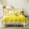 Ensembles de literie jaune blanc gris rose coton princesse fille ensemble Double couche dentelle bord housse de couette drap de lit jupe taies d'oreiller