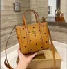 Designer M Tote Bag Women Handtas Designer Hoogwaardige winkel Mini -tassen Mode met trendy letterpatroon Stratdel schoudertas Gratis verzending