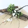 Ghirlande di fiori decorativi Fiori di ciliegio artificiali Prugna Ramo di un albero in plastica Decorazione di nozze Giardino domestico fai da te Decorazioni natalizie cinese