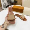 23er Jahre Damen Sandalen Hausschuhe Outdoor Bankett Slide Schuhe PP Stroh Sommer Leder Stickerei Sandalen Mehrfarbig Flachabsatz Mule Brief Größe 35-42