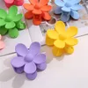 Hair Clips Korea Flower Shape Claw Clip For Women Girls Barrette Crab Hairpins Bath Headwear Accessories