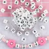 Jouets de dentition pour bébé Kovict 100pcs Alphabet Anglais Silicone Lettre Perles 12mm Accessoires de Dentition pour Clips de Sucette Personnalisés Jouet de Dentition 230525