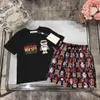 Conjuntos de roupas infantis urso estampado meninos camisetas shorts meninas crianças letra imprimida tshirts calças jovens crianças de verão de verão tamis tops tops soltos d5gp#