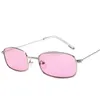 Lunettes de soleil tendance européenne et américaine métal petites lunettes carrées hommes femmes personnalité marine lunettes rétro