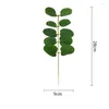 Decoratieve bloemen 10 stks kunstmatige plastic planten bladeren bladeren boomgroen eucalyptus tak voor tuin bruiloft decoratie nep gebladerte kerst