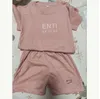 Ontwerper Baby Kinderkleding Jongens Meisjes Kleding Sets Zomer Luxe T-shirts En Shorts Trainingspak Kinderen Outfits Korte Mouw Shirts Broeken Kinderen Leuke Kleding aaa