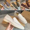 أحذية أفضل للرجال غير الرسمي LP LP شقة منخفضة من جلد الغزال من جلد البقر من الجلد Oxfords Loropiana moccasins الصيف المشي الراحة المريحة