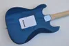 Guitarra elétrica de corpo sólido azul de fábrica com hardware cromo, ponte tremolo, oferecer logotipo/cor personalizada