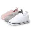 Första vandrare Baby Crib Shoes Classical Casual Sneakers Born Boy Girl Soft Sole Sports