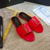 Toboggan de luxe Designer mode pantoufles femmes sandales dames plage sandale pantoufle confort pantoufle chaussures diapositives éraflures sandale