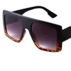 Lunettes de soleil noir surdimensionné en plastique femmes luxe à la mode énorme masque en forme de lunettes de soleil hommes en vrac nuances grand cadre