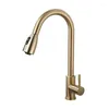 Rubinetti da cucina Rubinetto per lavello in oro spazzolato estraibile 360 Girevole girevole Rubinetto monocomando e miscelatore per acqua fredda