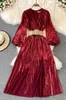 Casual Dresses Elegantes Metallic Color V-hals Vestido de Fiesta Mujer Para Una Boda Belt High midjeklänning för kvinnor Vintage Dropship