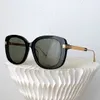 Womens classic sunglasses outdoor sun protection exquisite design sharp silhouette SIZE 55 20 132 vip mens metal sunglasses vu400 protection