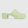 Nuevos zapatos de gelatina de tacón alto Gjia, sexy puede ser lindo, material de zapatos pies antideslizantes, altura del tacón: 5,5 cm mesa de agua: 2,5 cm, tamaño: 35-40 caja de cinturón