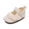 Premiers marcheurs printemps 2023 dentelle Floral Design nœud coton tissu anti-dérapant semelle souple bébé filles chaussures de marche né mocassins