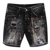 Pantaloncini da uomo Denim buco incrinato Estate nuova vernice graffiti patch moda hip-hop bava pantaloncini jeans uomo dritto P230525